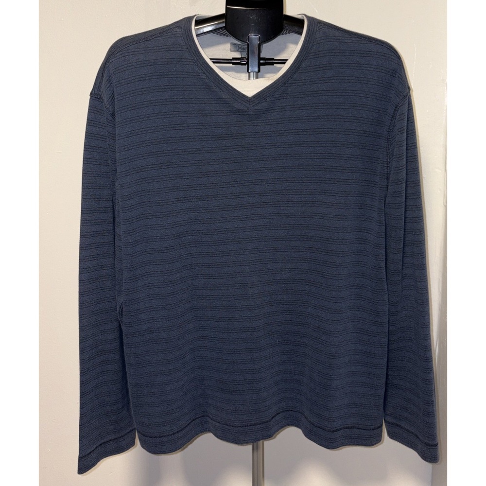 Method Long Sleeve Large Dark Blue T shirt